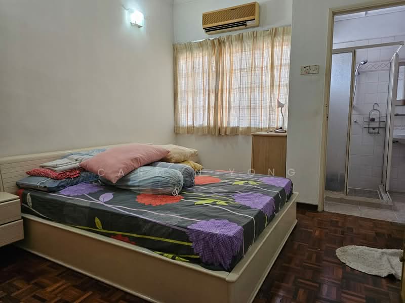 2-storey Terraced House for Rent in SS 23, Taman Sea (Petaling Jaya) - Carmen Yong - Bedroom - PropertyGuru.com.my