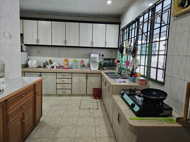 2-storey Terraced House for Rent in SS 23, Taman Sea (Petaling Jaya) - Carmen Yong - Kitchen - PropertyGuru.com.my