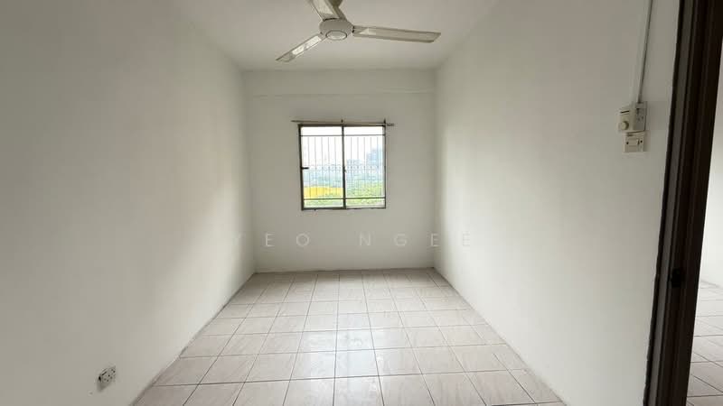 Pangsapuri untuk Dijual di Pangsapuri Cemara - Yeo Ngee - Interior - PropertyGuru.com.my