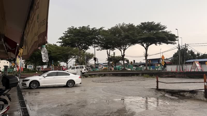 Retail Space for Rent in Taman Subang Perdana (Seksyen U5) (Sungai Buloh) - Mohd Nazri Alias - Exterior - PropertyGuru.com.my