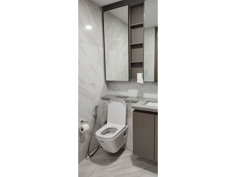 Service Residence for Sale at Eaton Residence - Jane Lai - Bathroom - PropertyGuru.com.my