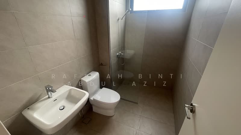 Semi-Detached House for Sale in Shah Alam (Selangor) - Rafedah Binti Abdul Aziz - Bathroom - PropertyGuru.com.my