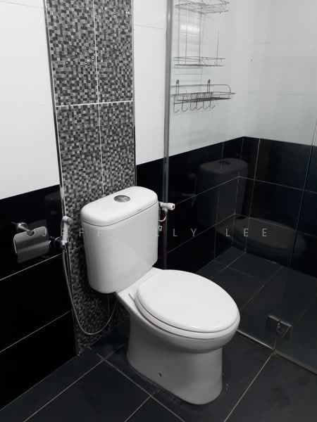 Rumah Berkembar untuk Dijual di Subang Jaya (Selangor) - JeffSally Lee - Bathroom - PropertyGuru.com.my