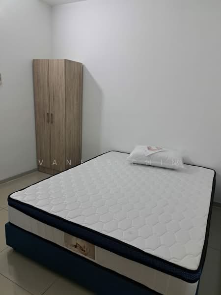 Servis Apartment untuk Disewa di Centrestage Designer Suite - Vaness Chin - Bedroom - PropertyGuru.com.my