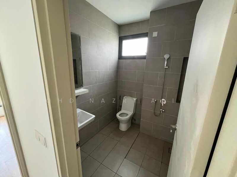 Rumah Teres untuk Dijual di Shah Alam (Selangor) - Mohd Nazri Alias - Bathroom - PropertyGuru.com.my