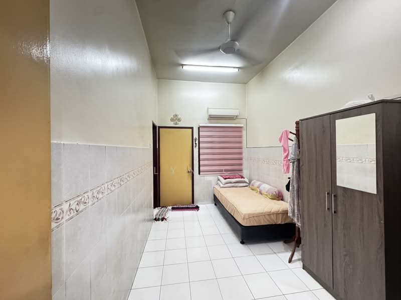 Rumah Teres 2 Tingkat untuk Dijual di Taman Medan (Petaling Jaya) - Jeslyn Chua - Bedroom - PropertyGuru.com.my