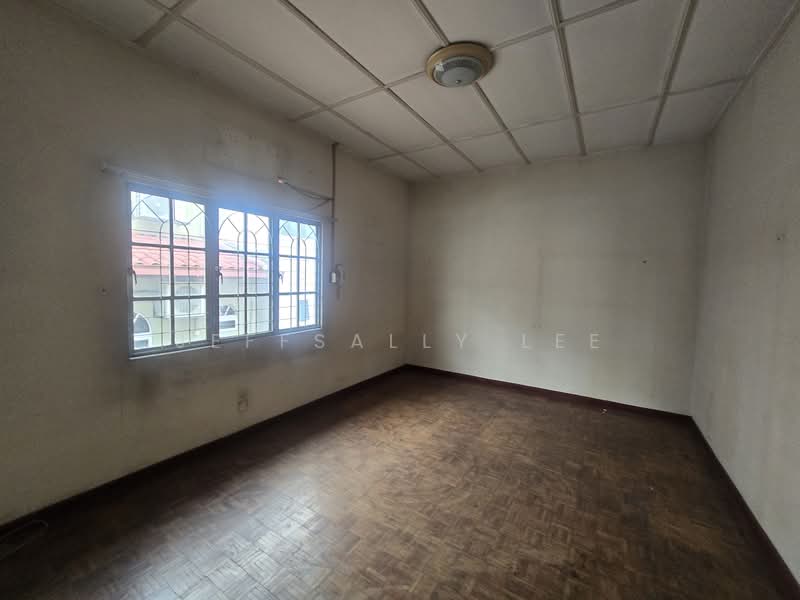Rumah Berkembar untuk Dijual di Subang Jaya (Selangor) - JeffSally Lee - Bedroom - PropertyGuru.com.my