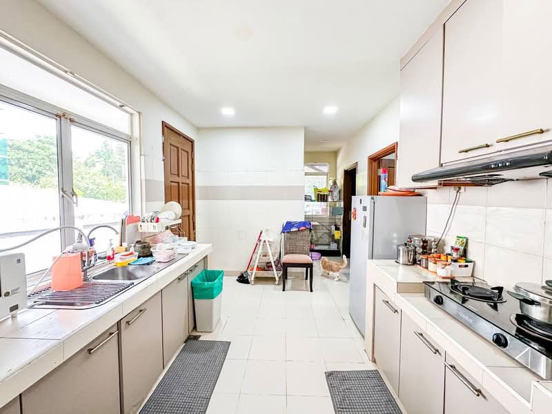 Bungalow for Sale in Gombak (Kuala Lumpur) - Farid Fahmi - Kitchen - PropertyGuru.com.my