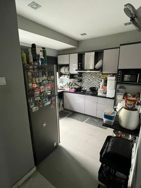 Rumah Teres untuk Dijual di Bukit Jelutong (Shah Alam) - Mohd Nazri Alias - Kitchen - PropertyGuru.com.my