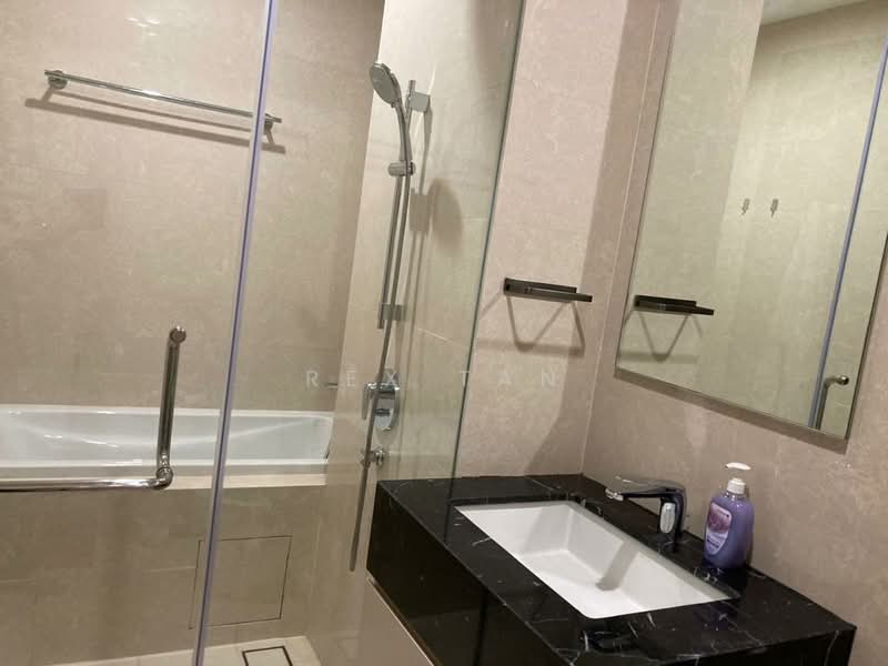 Servis Apartment untuk Disewa di Pavilion Ceylon Hill - Rex Tan - Bathroom - PropertyGuru.com.my