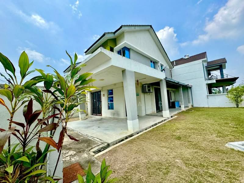Cluster House for Sale in Alam Suria (Puncak Alam) - Shiqin Saidin - Exterior - PropertyGuru.com.my
