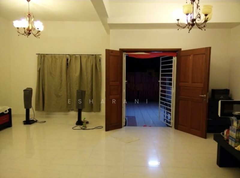 2-storey Terraced House for Sale in Kajang (Selangor) - Esharani . - Living Room - PropertyGuru.com.my
