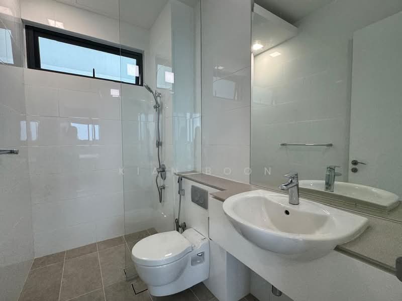 Service Residence for Sale at Senada Residence @ KLGCC Resort - Kian Boon - PropertyGuru.com.my