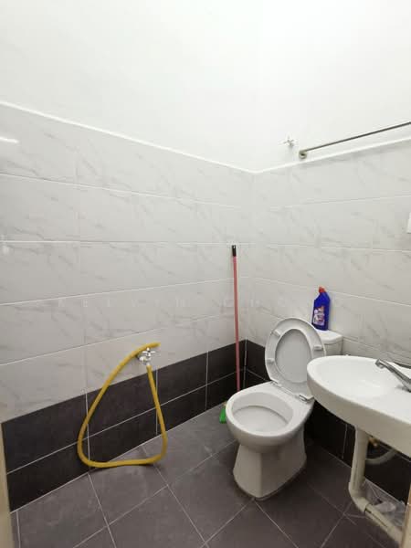 Rumah Teres 1 Tingkat untuk Dijual di Menglembu (Perak) - Kelvin Chong - Bathroom - PropertyGuru.com.my