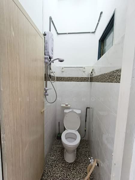 Rumah Teres 1 Tingkat untuk Dijual di Menglembu (Perak) - Kelvin Chong - Bathroom - PropertyGuru.com.my