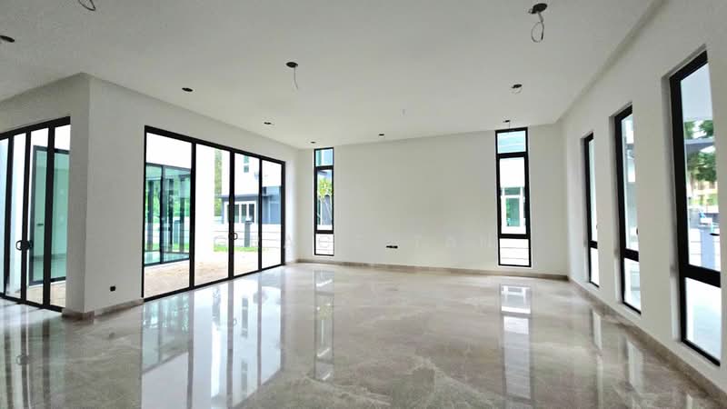 Bungalow for Sale in Taman Equine (Seri Kembangan) - Grace Tan - Living Room - PropertyGuru.com.my