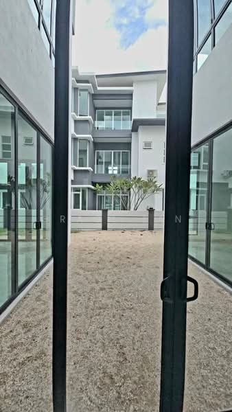 Bungalow for Sale in Taman Equine (Seri Kembangan) - Grace Tan - Exterior - PropertyGuru.com.my