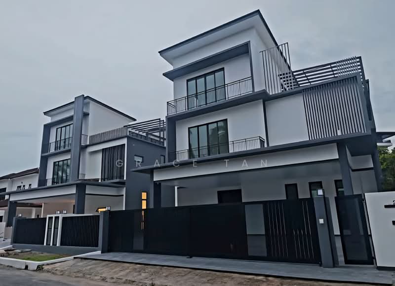 Bungalow for Sale in Taman Equine (Seri Kembangan) - Grace Tan - PropertyGuru.com.my