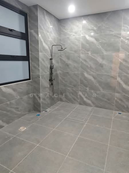 Bungalow for Sale in Taman Equine (Seri Kembangan) - Grace Tan - Bathroom - PropertyGuru.com.my