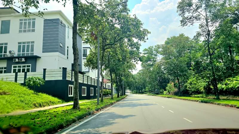 Bungalow for Sale in Taman Equine (Seri Kembangan) - Grace Tan - PropertyGuru.com.my