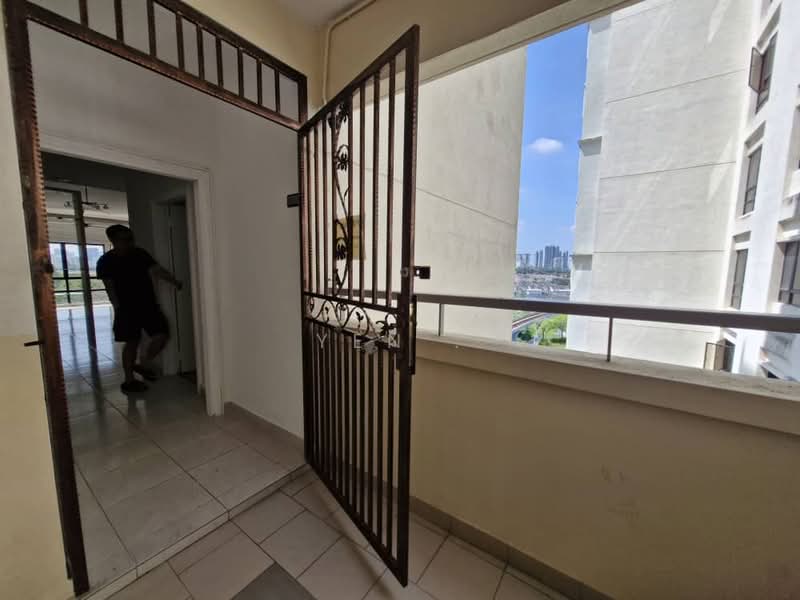 Service Residence for Sale at Serviced Residence @ Pelangi Damansara Sentral - Yen . - Entrance - PropertyGuru.com.my