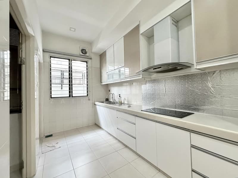 2-storey Terraced House for Sale in Bandar Bukit Raja (Klang) - Zainul Rashid - PropertyGuru.com.my