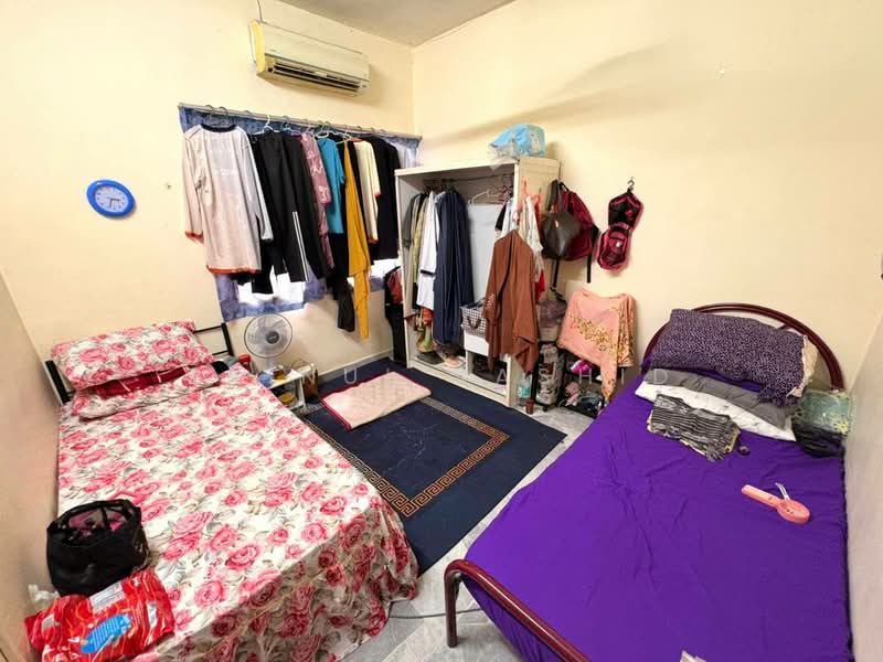 2-storey Terraced House for Sale in Bandar Bukit Puchong 2 (Puchong) - Zainul Rashid - Bedroom - PropertyGuru.com.my