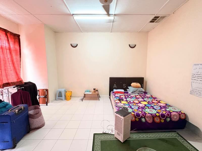 2-storey Terraced House for Sale in Bandar Bukit Puchong 2 (Puchong) - Zainul Rashid - Bedroom - PropertyGuru.com.my