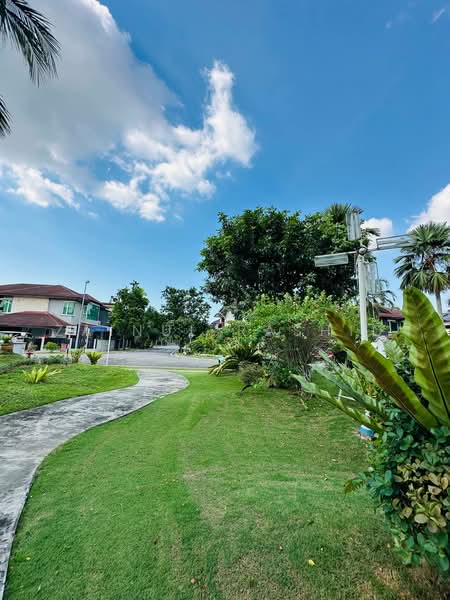 Semi-Detached House for Sale in Glenmarie Cove (Klang) - Zainul Rashid - PropertyGuru.com.my