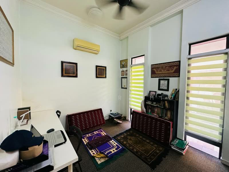 Semi-Detached House for Sale in Glenmarie Cove (Klang) - Zainul Rashid - PropertyGuru.com.my