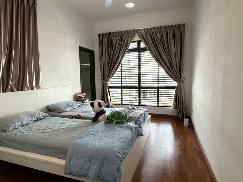 Semi-Detached House for Sale in Senibong Cove (Masai) - Wallace Ang - Bedroom - PropertyGuru.com.my