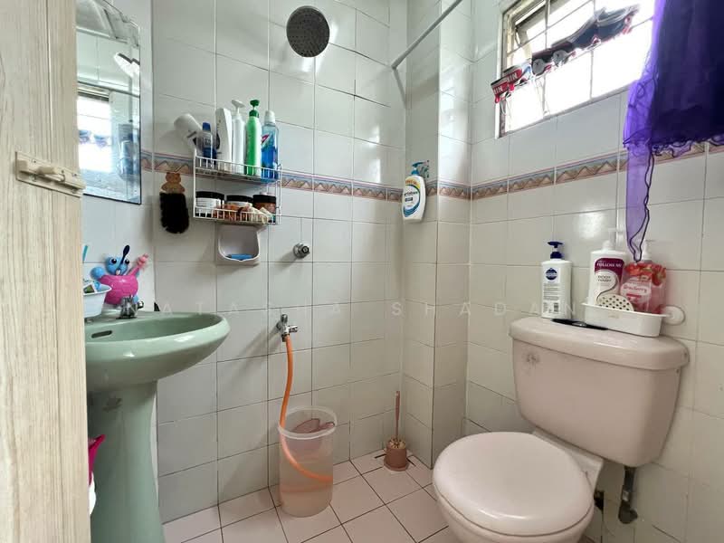 Pangsapuri untuk Dijual di Lili - Natasha Shadan - Bathroom - PropertyGuru.com.my