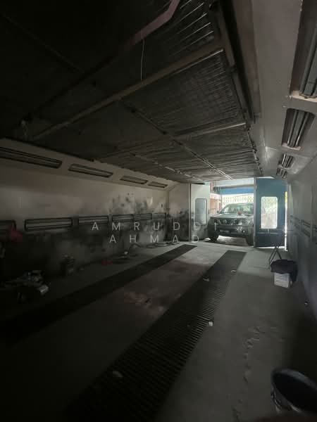 Factory for Sale in Prima Selayang (Selayang) - Amruddi Ahmad - Car Park - PropertyGuru.com.my