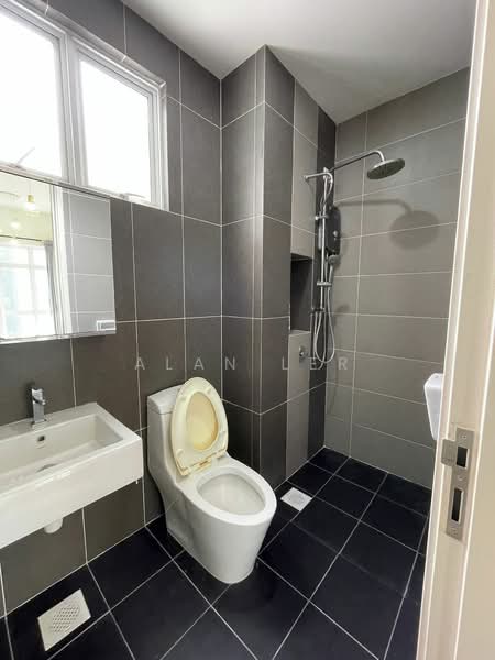 Servis Apartment untuk Dijual di Skysuites @ Meldrum Hills - Alan Ler - PropertyGuru.com.my