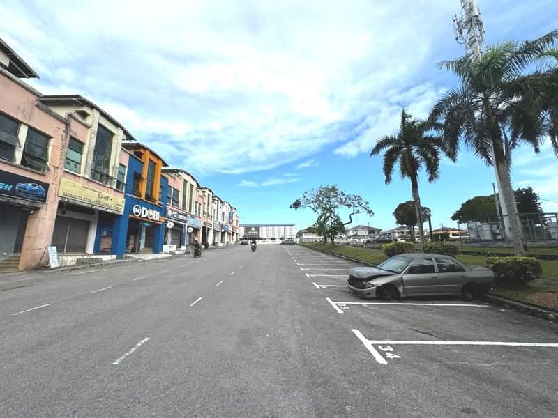 Shop for Sale in Taman Desa Cemerlang (Ulu Tiram) - Janice Yong - Exterior - PropertyGuru.com.my