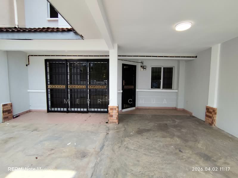 2-storey Terraced House for Sale in Bandar Indahpura (Kulai) - Merry Chua - Exterior - PropertyGuru.com.my