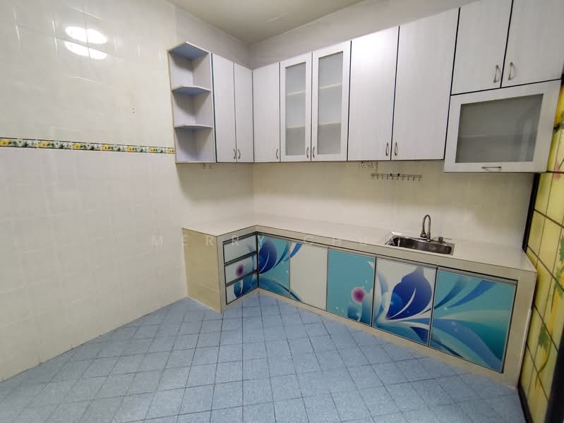 Rumah Teres 2 Tingkat untuk Dijual di Taman Pulai Utama (Skudai) - Merry Chua - Kitchen - PropertyGuru.com.my