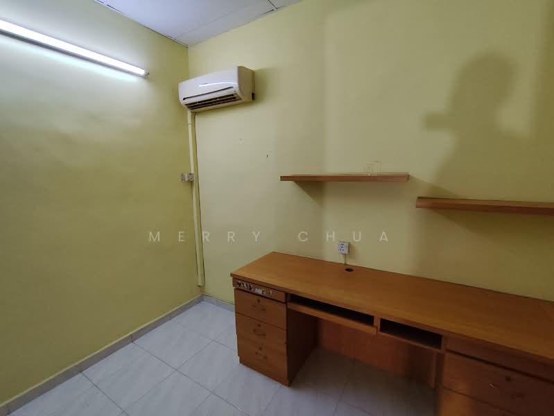 Rumah Teres 2 Tingkat untuk Dijual di Taman Pulai Utama (Skudai) - Merry Chua - Study - PropertyGuru.com.my