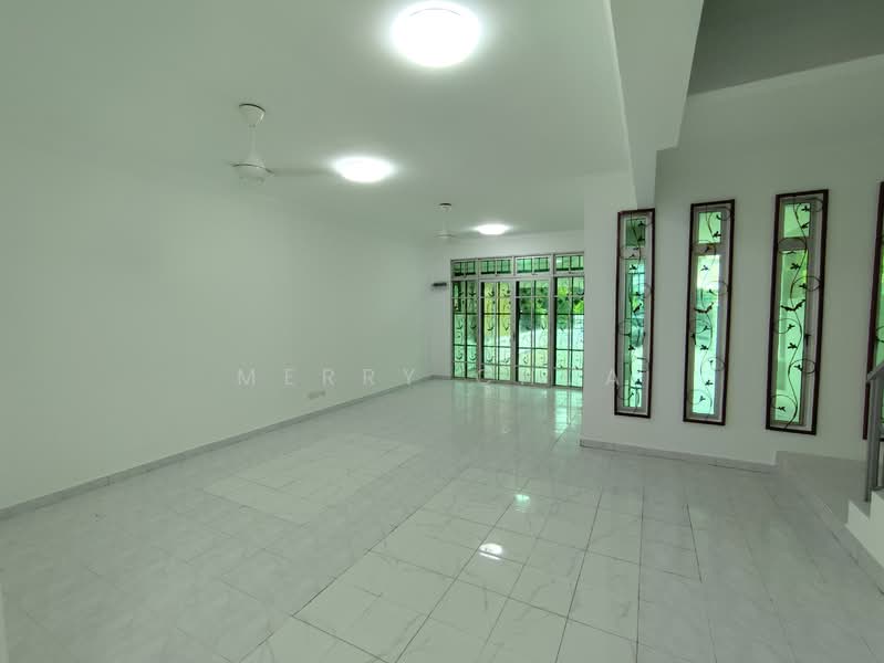 Rumah Teres 2 Tingkat untuk Dijual di Taman Nusa Damai (Pasir Gudang) - Merry Chua - Living Room - PropertyGuru.com.my