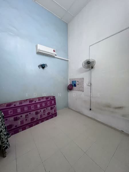 Rumah Teres 1 Tingkat untuk Dijual di Taman Pulai Emas (Kulai) - Edwin Dass - Interior - PropertyGuru.com.my