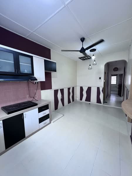 Rumah Teres 1 Tingkat untuk Dijual di Skudai (Johor) - Edwin Dass - Kitchen - PropertyGuru.com.my