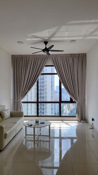 Servis Apartment untuk Dijual di The Park 2 - Gordon Tong - Living Room - PropertyGuru.com.my