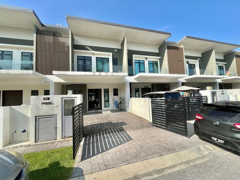 Terraced House for Sale in Kajang (Selangor) - Muhammed Nazri bin Mustapha - Exterior - PropertyGuru.com.my