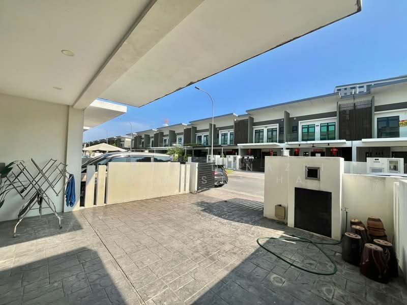 Terraced House for Sale in Kajang (Selangor) - Muhammed Nazri bin Mustapha - Exterior - PropertyGuru.com.my