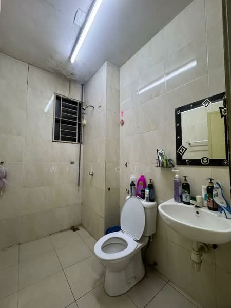 Rumah Teres 2 Tingkat untuk Dijual di Taman Bukit Juru (Juru) - Will Quaik - Bathroom - PropertyGuru.com.my