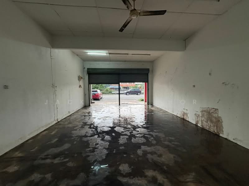 Shop for Rent in Kapar (Selangor) - Jack Khor Phor Jiing - Interior - PropertyGuru.com.my