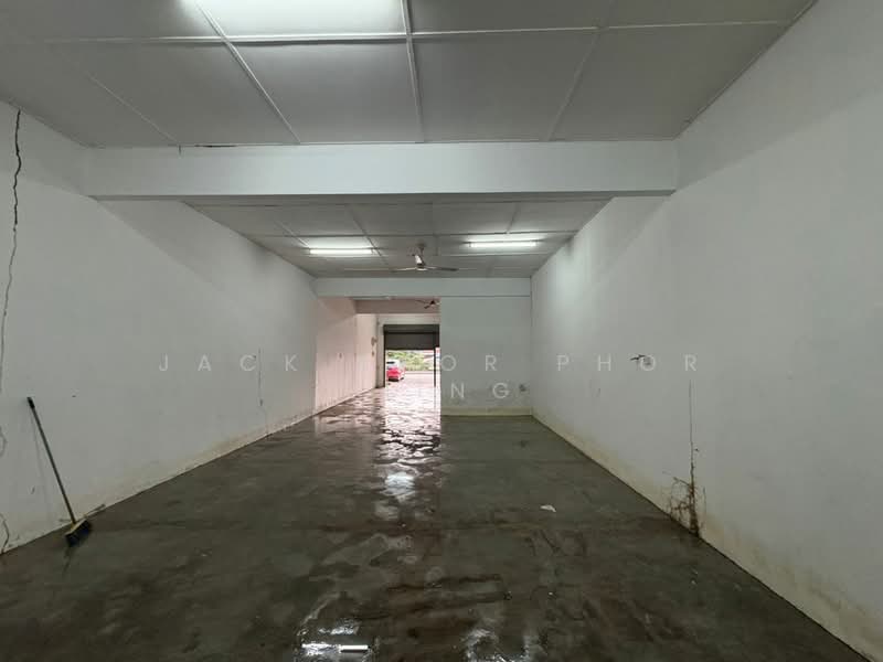Shop for Rent in Kapar (Selangor) - Jack Khor Phor Jiing - Interior - PropertyGuru.com.my
