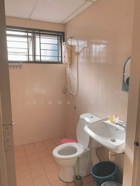 Pangsapuri untuk Disewa di Prima Regency - Vinna Loh - Bathroom - PropertyGuru.com.my