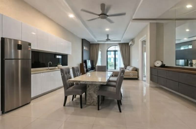 Condominium for Sale at Isle of Kamares - Nadzmie Nasir - Kitchen - PropertyGuru.com.my