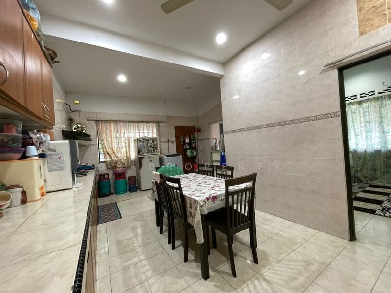 Rumah Teres 1.5 Tingkat untuk Dijual di Selayang (Selangor) - SS PROPERTY - Kitchen - PropertyGuru.com.my
